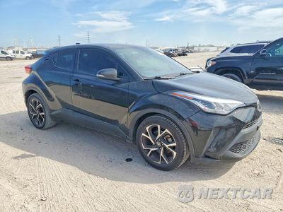 Czwarte zdjęcie samochodu z boku: 2021 TOYOTA C-HR XLE VIN:JTNKHMBX7M1105827 - miniatura