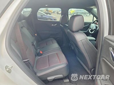 Zdjęcie 11 z 13 samochodu: 2021 CHEVROLET BLAZER RS VIN:3GNKBERS1MS561768 - miniatura