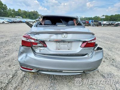 Zdjęcie 6 z 12 samochodu: 2017 HONDA ACCORD SPORT VIN:1HGCR2F52HA292095 - miniatura