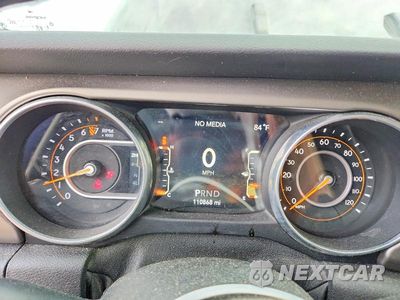 Zdjęcie 9 z 14 samochodu: 2018 JEEP WRANGLER UNLIMITED SPORT VIN:1C4HJXDG1JW287427 - miniatura