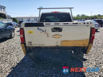 Zdjęcie 6 z 12 samochodu: 2008 CHEVROLET SILVERADO K2500 HEAVY DUTY VIN:1GCHK29K18E175112 - miniatura