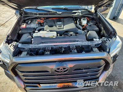 Zdjęcie 11 z 12 samochodu: 2024 TOYOTA TUNDRA LIMITED HV VIN:5TFWC5DB0RX073318 - miniatura