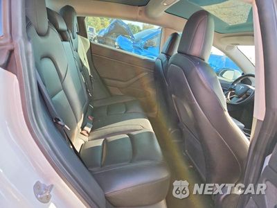 Zdjęcie 10 z 12 samochodu: 2019 TESLA MODEL 3 VIN:5YJ3E1EB2KF512572 - miniatura