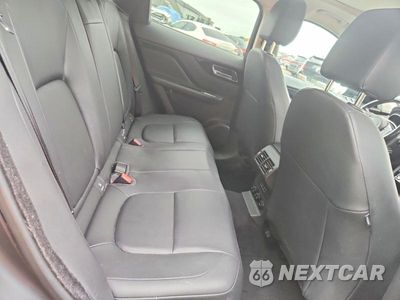 Zdjęcie 11 z 13 samochodu: 2017 JAGUAR F-PACE PREMIUM VIN:SADCJ2BV0HA881842 - miniatura