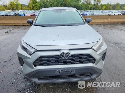Piąte zdjęcie samochodu w środku: 2025 TOYOTA RAV4 LE VIN:2T3F1RFV3SW500800 - miniatura