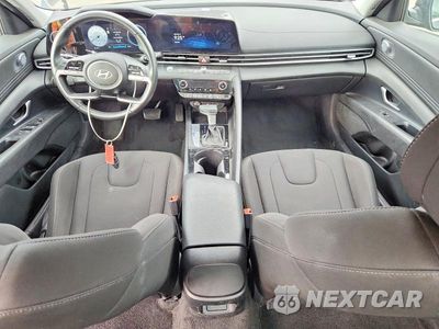 Zdjęcie 8 z 12 samochodu: 2025 HYUNDAI ELANTRA SEL VIN:KMHLS4DG7SU892048 - miniatura