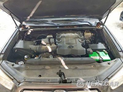 Zdjęcie 12 z 13 samochodu: 2011 TOYOTA 4RUNNER LIMITED VIN:JTEBU5JR6B5065377 - miniatura