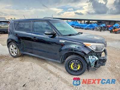 Czwarte zdjęcie samochodu z boku: 2016 KIA SOUL ! VIN:KNDJX3A56G7377915 - miniatura
