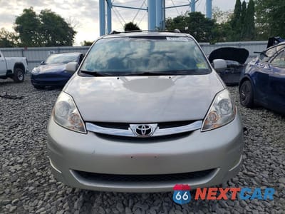 Piąte zdjęcie samochodu w środku: 2006 TOYOTA SIENNA XLE LIMITED 7 PASSENGER VIN:5TDZA22C06S574062 - miniatura