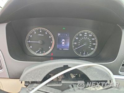 Zdjęcie 9 z 12 samochodu: 2016 HYUNDAI SONATA SE VIN:5NPE24AFXGH404902 - miniatura