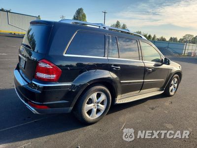 Trzecie zdjęcie samochodu z tyłu: 2011 MERCEDES-BENZ GL 450 4MATIC VIN:4JGBF7BE6BA653224 - miniatura