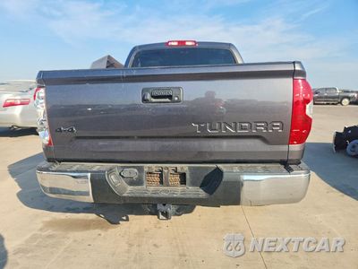 Zdjęcie 6 z 12 samochodu: 2018 TOYOTA TUNDRA CREWMAX SR5 VIN:5TFDW5F19JX743066 - miniatura