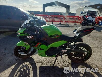 Trzecie zdjęcie samochodu z tyłu: 2023 KAWASAKI EX400 VIN:JKAEXKG13PDAK6894 - miniatura