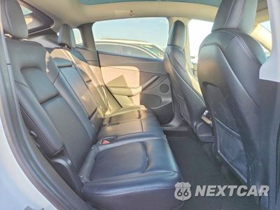 Zdjęcie 10 z 12 samochodu: 2021 TESLA MODEL Y VIN:5YJYGDEF0MF124487 - miniatura