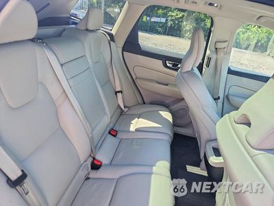 Zdjęcie 11 z 13 samochodu: 2021 VOLVO XC60 T5 MOMENTUM VIN:YV4102RK7M1685275 - miniatura