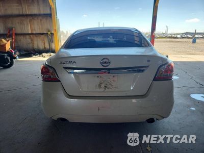 Zdjęcie 6 z 12 samochodu: 2015 NISSAN ALTIMA 2.5 S VIN:1N4AL3AP9FC273735 - miniatura