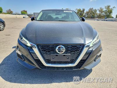 Piąte zdjęcie samochodu w środku: 2022 NISSAN ALTIMA SV VIN:1N4BL4DV3NN333032 - miniatura