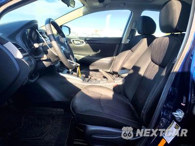 Zdjęcie 7 z 12 samochodu: 2019 NISSAN SENTRA SV VIN:3N1AB7AP7KY330989 - miniatura