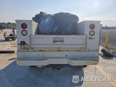 Zdjęcie 6 z 12 samochodu: 2015 CHEVROLET SILVERADO K2500 HEAVY DUTY VIN:1GC0KUEGXFZ535445 - miniatura