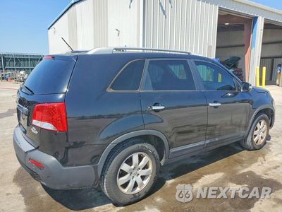 Trzecie zdjęcie samochodu z tyłu: 2012 KIA SORENTO LX VIN:5XYKT3A66CG263659 - miniatura