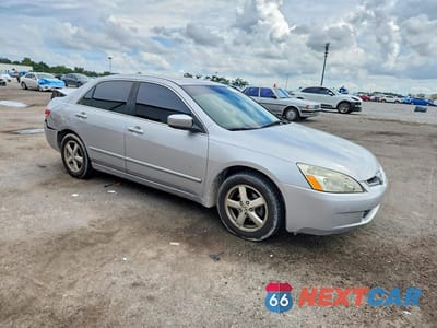 Czwarte zdjęcie samochodu z boku: 2004 HONDA ACCORD EX VIN:JHMCM56764C010974 - miniatura