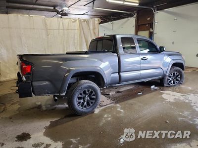 Trzecie zdjęcie samochodu z tyłu: 2021 TOYOTA TACOMA SR5 V6 VIN:3TYSZ5AN9MT010457 - miniatura