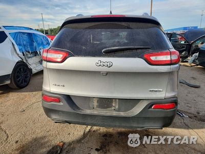 Zdjęcie 6 z 12 samochodu: 2015 JEEP CHEROKEE LATITUDE VIN:1C4PJMCS0FW654406 - miniatura