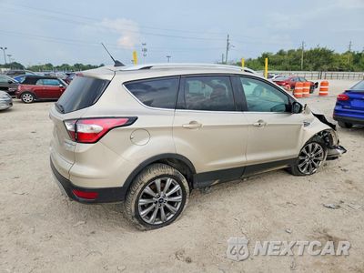 Trzecie zdjęcie samochodu z tyłu: 2018 FORD ESCAPE TITANIUM VIN:1FMCU0J9XJUC31752 - miniatura