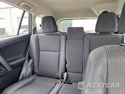 Zdjęcie 10 z 13 samochodu: 2018 TOYOTA RAV4 VIN:JTMZFREVXJJ209398 - miniatura