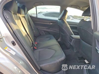 Zdjęcie 10 z 13 samochodu: 2019 TOYOTA CAMRY SE VIN:4T1B11HK3KU184732 - miniatura