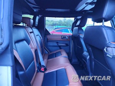 Zdjęcie 10 z 12 samochodu: 2024 FORD BRONCO OUTER BANKS VIN:1FMDE8BH3RLA80907 - miniatura