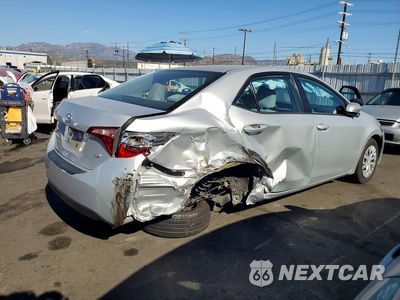 Trzecie zdjęcie samochodu z tyłu: 2017 TOYOTA COROLLA LE VIN:5YFBURHE7HP677324 - miniatura