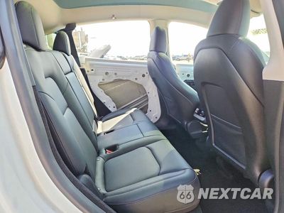 Zdjęcie 10 z 13 samochodu: 2023 TESLA MODEL Y VIN:7SAYGDEE3PA188132 - miniatura