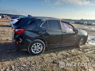 Trzecie zdjęcie samochodu z tyłu: 2020 CHEVROLET EQUINOX LS VIN:2GNAXHEV5L6280116 - miniatura