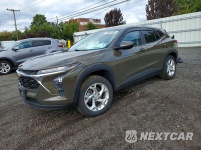 2024 CHEVROLET TRAX LS KL77LFE24RC089888 - główne zdjęcie licytacji z USA - miniatura