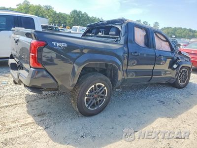 Trzecie zdjęcie samochodu z tyłu: 2026 TOYOTA TACOMA TRD SPORT VIN:3TMLB5JN9TM298127 - miniatura