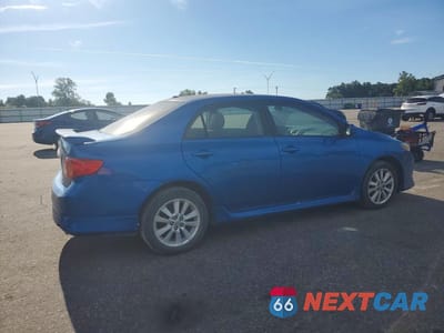 Trzecie zdjęcie samochodu z tyłu: 2010 TOYOTA COROLLA S VIN:2T1BU4EE0AC404772 - miniatura