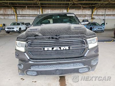 Piąte zdjęcie samochodu w środku: 2020 RAM 1500 LARAMIE VIN:1C6RREJT4LN210635 - miniatura