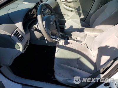 Zdjęcie 7 z 12 samochodu: 2010 TOYOTA COROLLA LE VIN:JTDBU4EE9A9113502 - miniatura