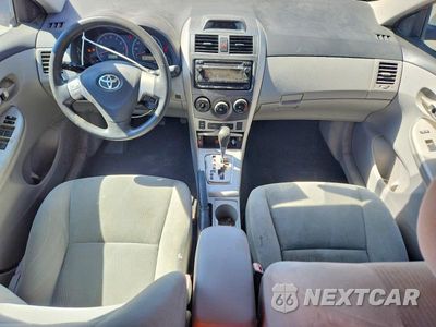 Zdjęcie 8 z 12 samochodu: 2012 TOYOTA COROLLA LE VIN:5YFBU4EE5CP071455 - miniatura