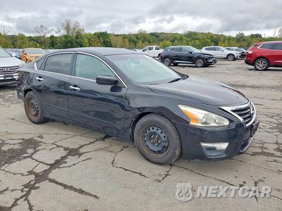 Czwarte zdjęcie samochodu z boku: 2014 NISSAN ALTIMA 2.5 S VIN:1N4AL3AP1EC279186 - miniatura