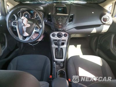 Zdjęcie 8 z 12 samochodu: 2016 FORD FIESTA SE VIN:3FADP4BJ1GM189510 - miniatura