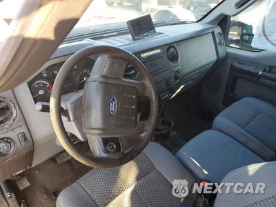 Zdjęcie 8 z 14 samochodu: 2014 FORD F350 SUPER DUTY VIN:1FD8W3GT8EEB46722 - miniatura