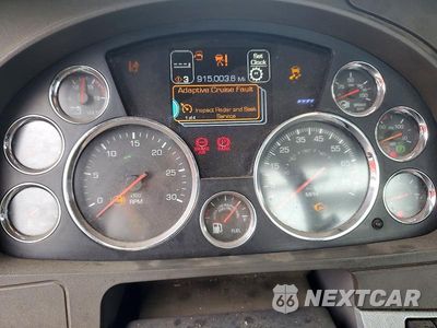 Zdjęcie 9 z 13 samochodu: 2014 KENWORTH T680 SEMI TRUCK VIN:1XKYA48X4EJ402389 - miniatura