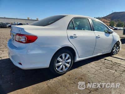 Trzecie zdjęcie samochodu z tyłu: 2012 TOYOTA COROLLA LE VIN:2T1BU4EE2CC801287 - miniatura