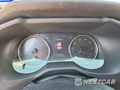 Zdjęcie 9 z 12 samochodu: 2020 TOYOTA RAV4 LE VIN:JTMMWRFV9LD057589 - miniatura