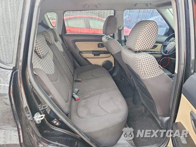Zdjęcie 11 z 14 samochodu: 2010 KIA SOUL + VIN:KNDJT2A20A7192584 - miniatura