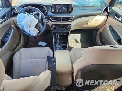 Zdjęcie 8 z 13 samochodu: 2021 HYUNDAI TUCSON VALUE VIN:KM8J33A45MU401424 - miniatura