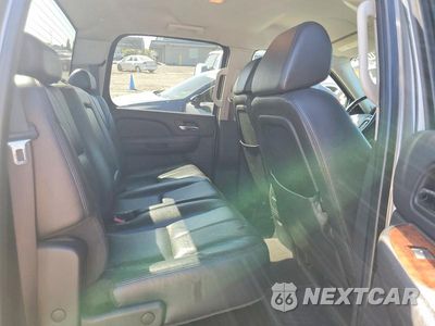 Zdjęcie 10 z 12 samochodu: 2008 CHEVROLET SILVERADO K2500 HEAVY DUTY VIN:1GCHK23K78F117038 - miniatura