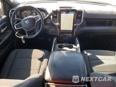 Zdjęcie 8 z 12 samochodu: 2023 RAM 2500 BIG HORN VIN:3C6UR5DL6PG505465 - miniatura
